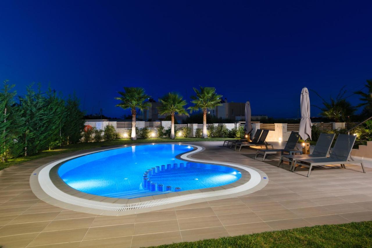 Villa Thalia Stalos Bagian luar foto